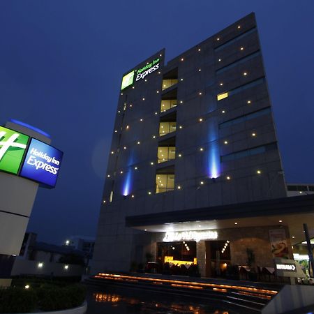 Holiday Inn Express Toluca Galerias Metepec By Ihg Eksteriør bilde